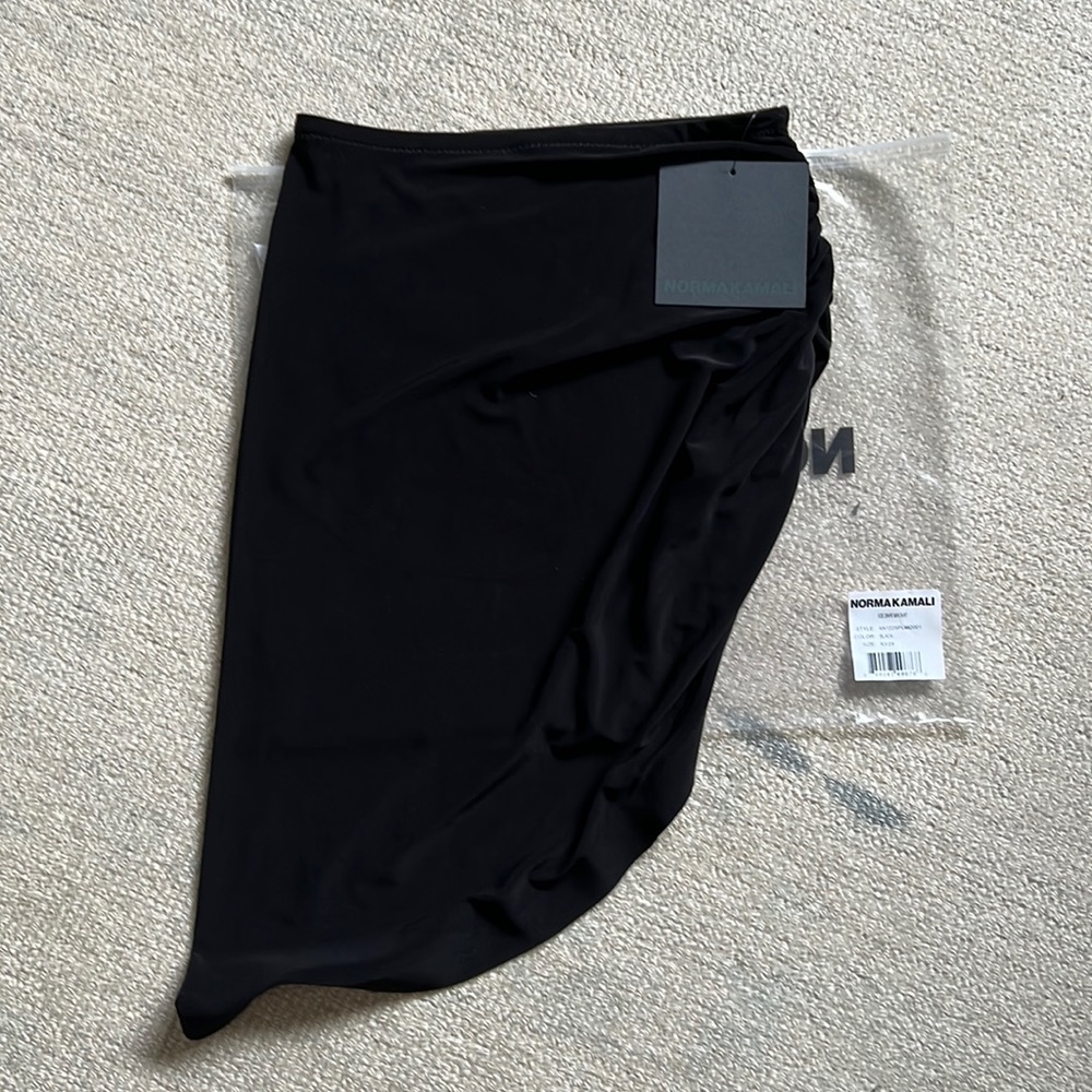 Norma Kamali Side Drape asymmetrical Mini Skirt - Picture 5 of 10